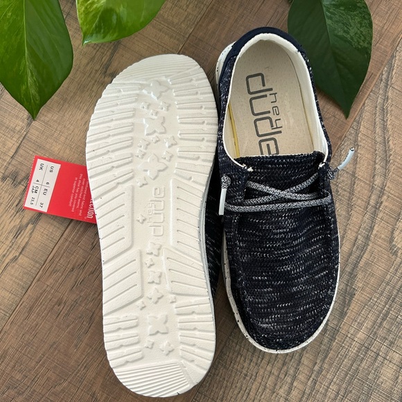 Hey Dude Women’s Navy and White Knit Slip-on Loafers - Picture 3 of 4